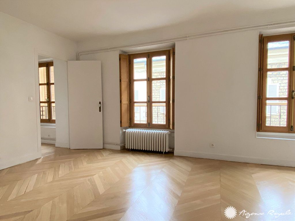 Achat appartement à vendre 4 pièces 81 m² - Saint-Germain-en-Laye