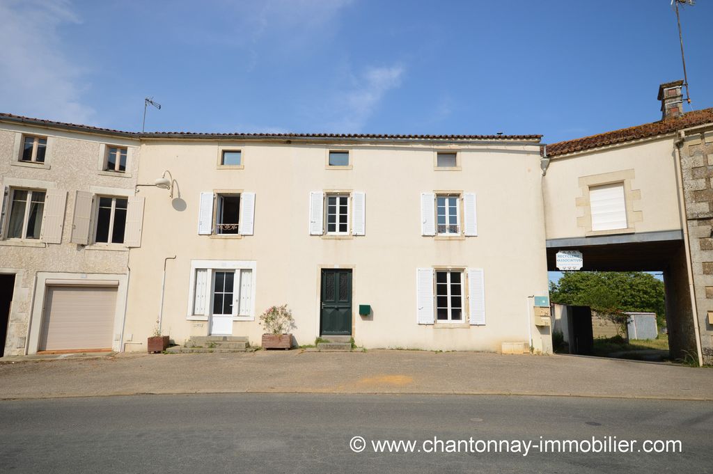 Achat maison à vendre 6 chambres 227 m² - Bazoges-en-Pareds