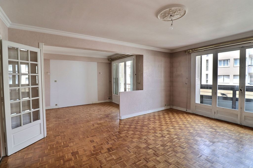 Achat appartement à vendre 5 pièces 95 m² - Clermont-Ferrand