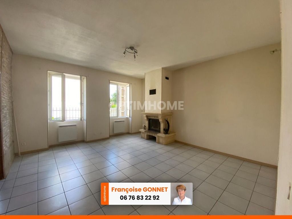 Achat maison à vendre 3 chambres 136 m² - Saint-Georges-de-Poisieux