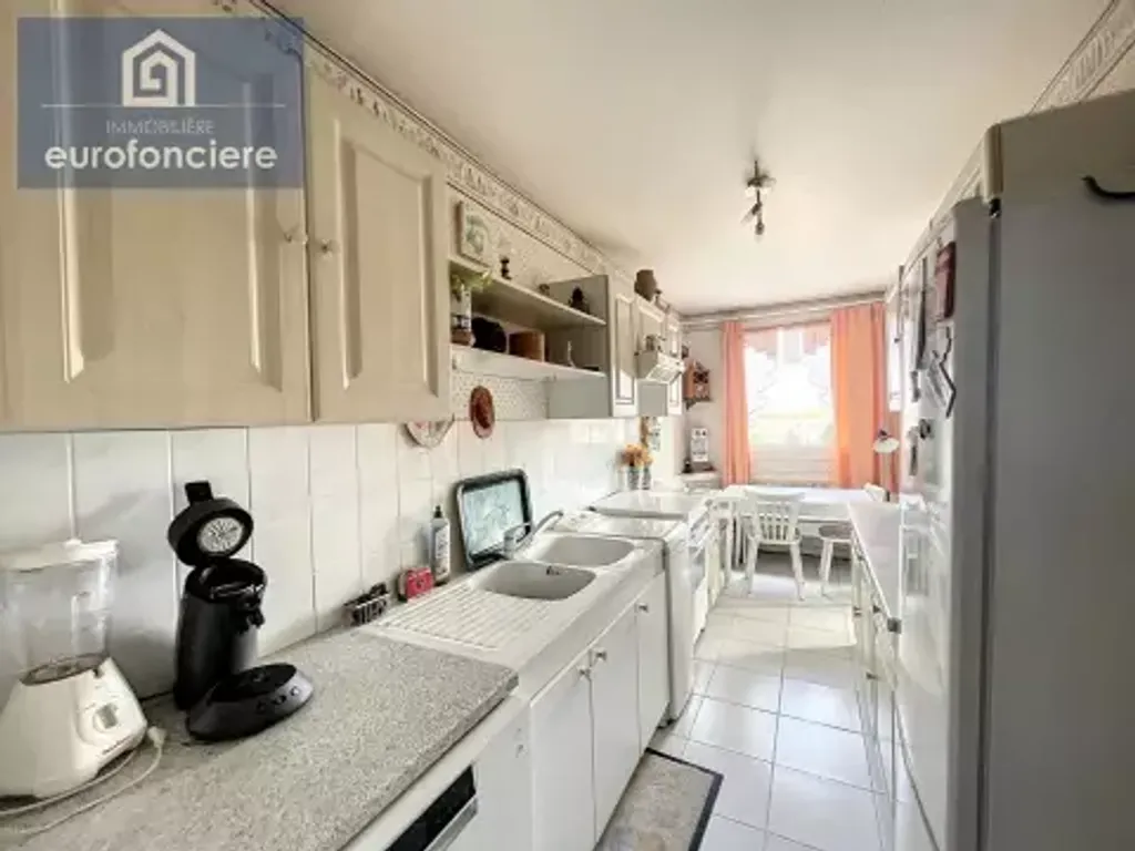 Achat appartement à vendre 5 pièces 91 m² - Troyes