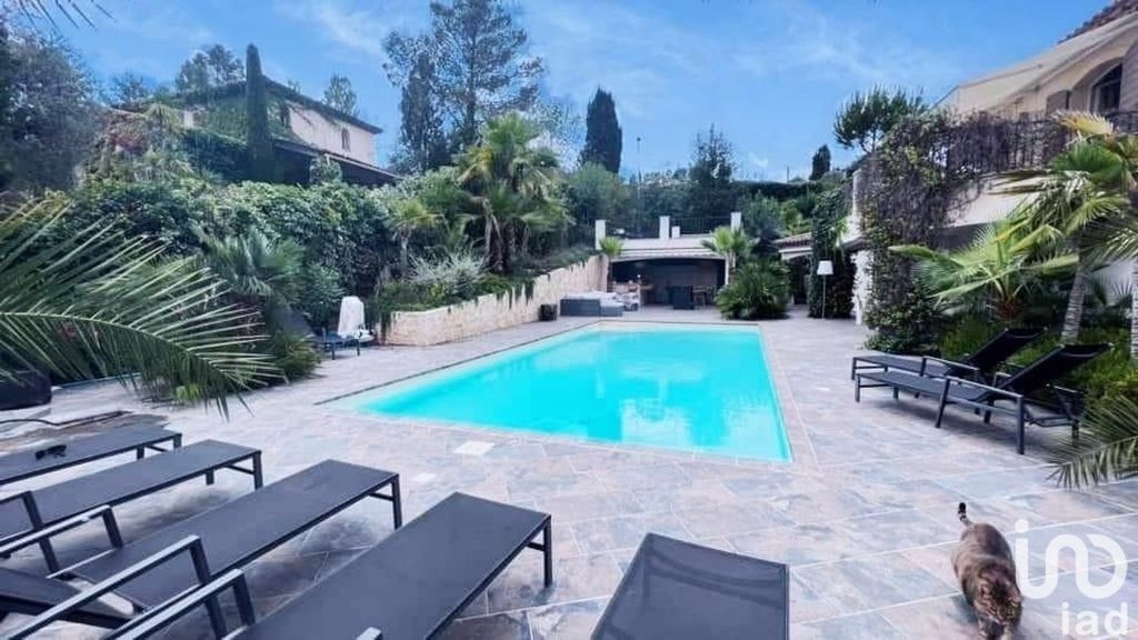 Achat maison à vendre 5 chambres 274 m² - La Colle-sur-Loup