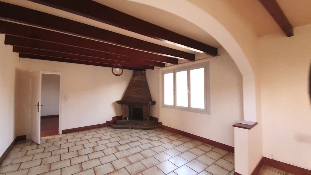 Achat maison à vendre 4 chambres 140 m² - Saint-Saturnin