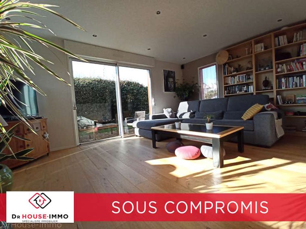 Achat maison à vendre 5 chambres 145 m² - Beaulieu-sur-Layon