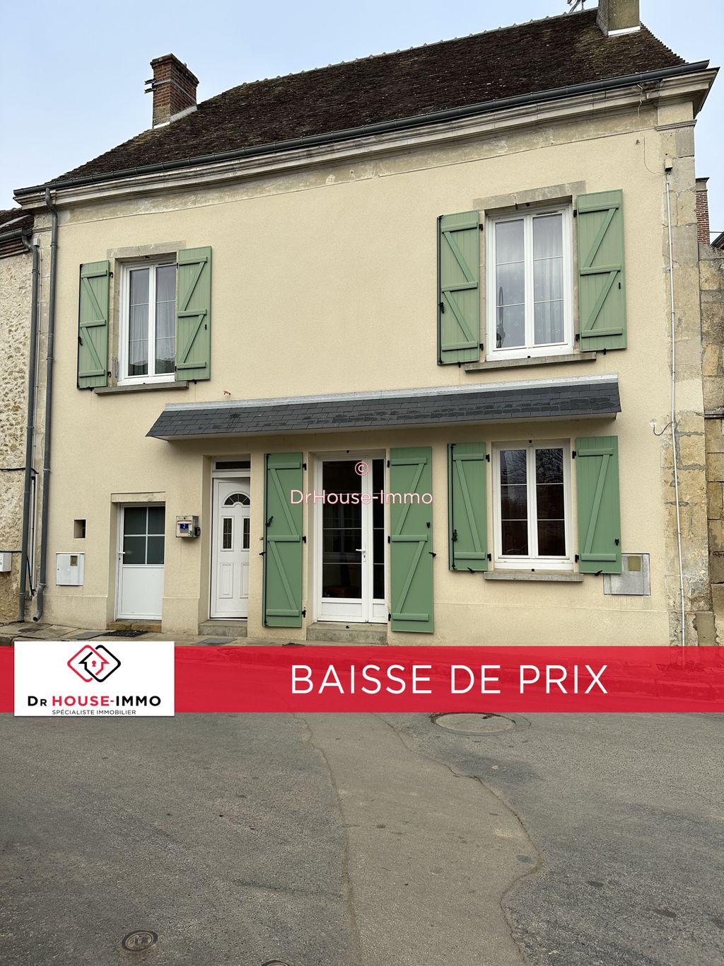 Achat maison à vendre 3 chambres 130 m² - Saint-Cosme-en-Vairais