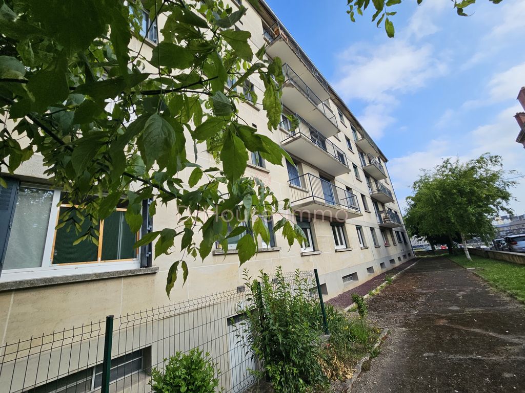 Achat appartement à vendre 4 pièces 70 m² - Sainte-Savine