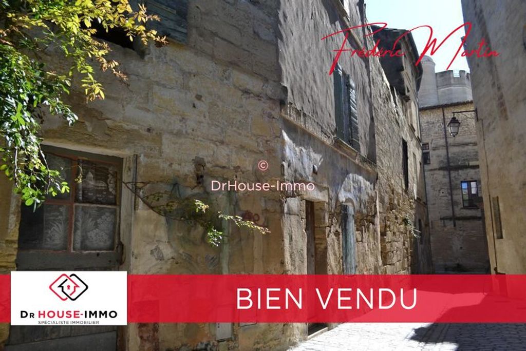 Achat maison à vendre 3 chambres 80 m² - Uzès