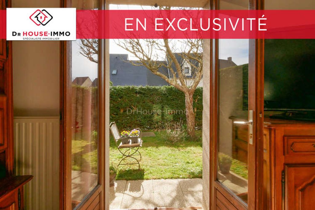 Achat maison à vendre 4 chambres 75 m² - Saint-Germain-la-Blanche-Herbe