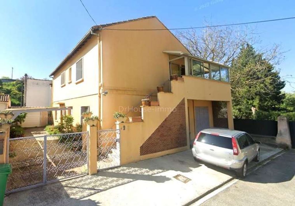 Achat maison à vendre 5 chambres 180 m² - Avignon