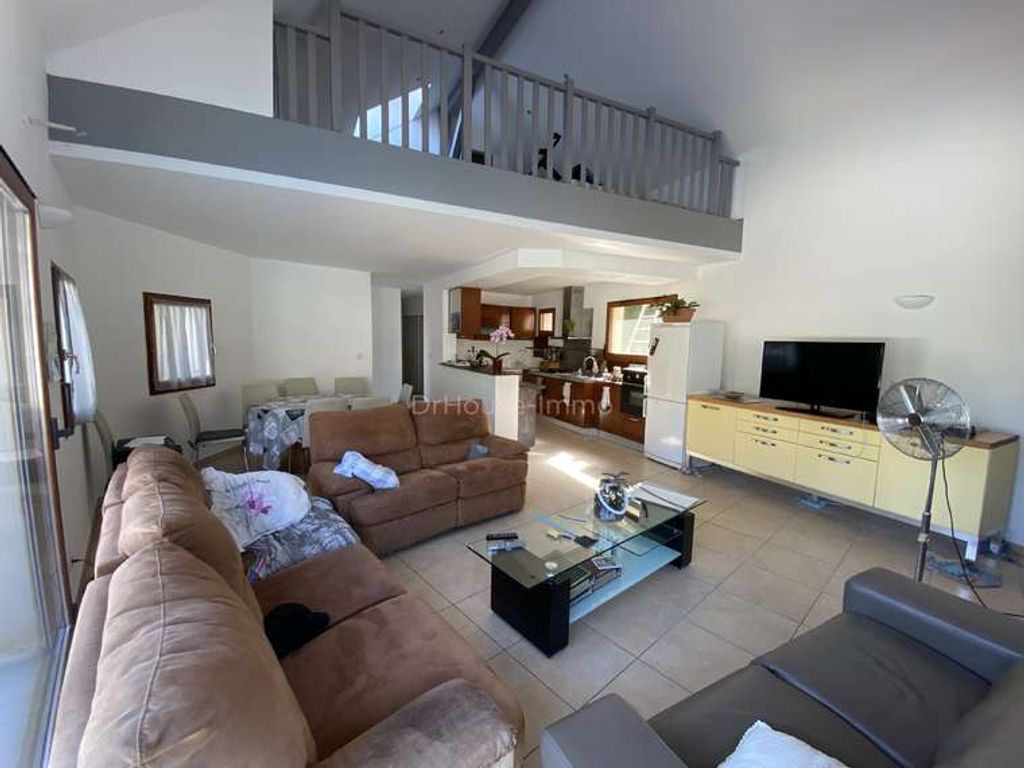 Achat maison à vendre 4 chambres 168 m² - La Combe-de-Lancey