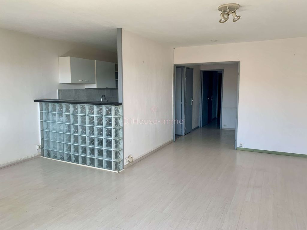 Achat appartement à vendre 4 pièces 83 m² - Marseille 16ème arrondissement