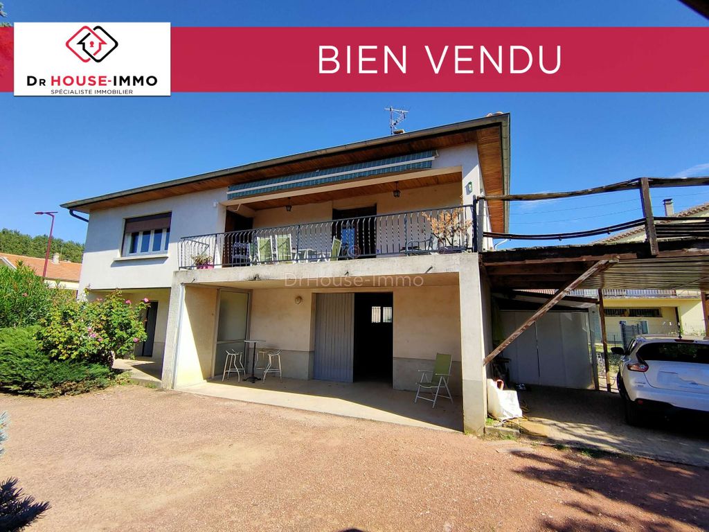 Achat maison à vendre 2 chambres 95 m² - Saint-Barthélemy-de-Vals