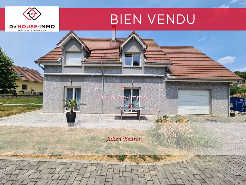 Achat maison à vendre 4 chambres 176 m² - Pays de Clerval