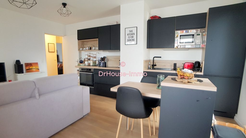 Achat appartement à vendre 3 pièces 63 m² - Noisy-le-Sec