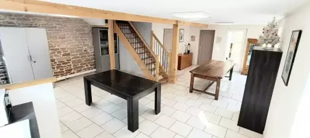 Achat maison à vendre 4 chambres 130 m² - Pont-de-Vaux