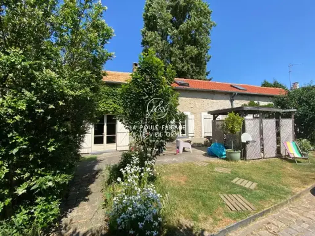 Achat maison à vendre 4 chambres 165 m² - Le Perray-en-Yvelines