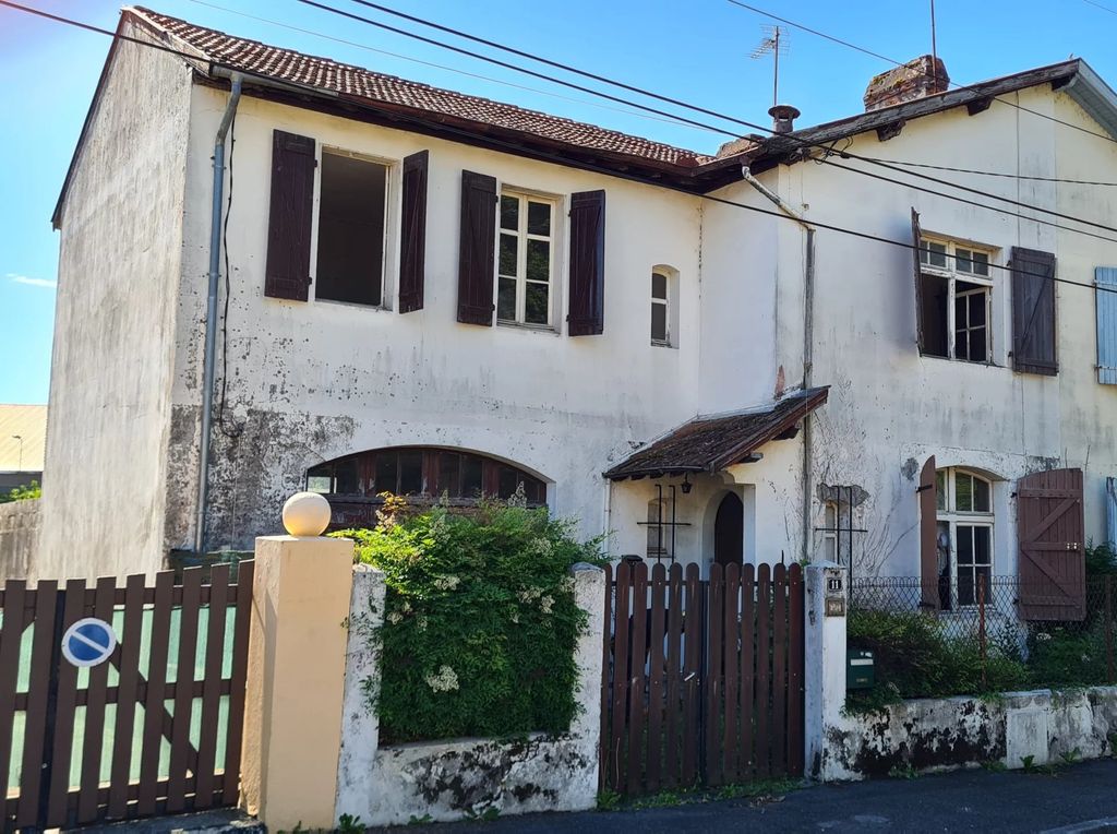 Achat maison à vendre 4 chambres 98 m² - Orthez