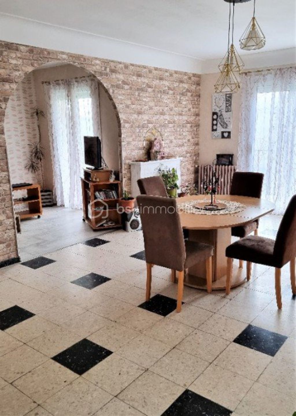 Achat maison à vendre 4 chambres 210 m² - Labastide-Saint-Sernin