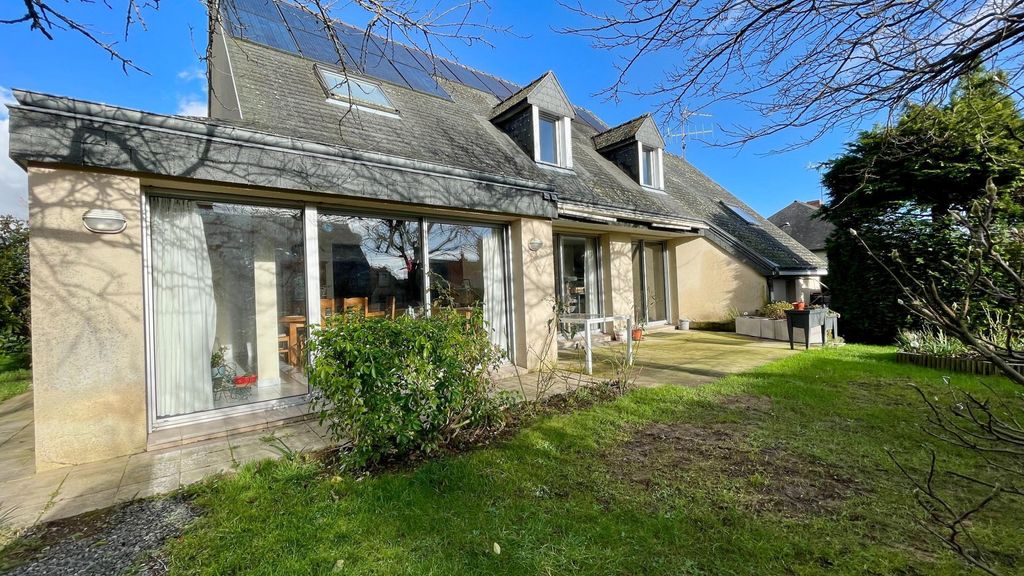 Achat maison à vendre 6 chambres 206 m² - Mayenne