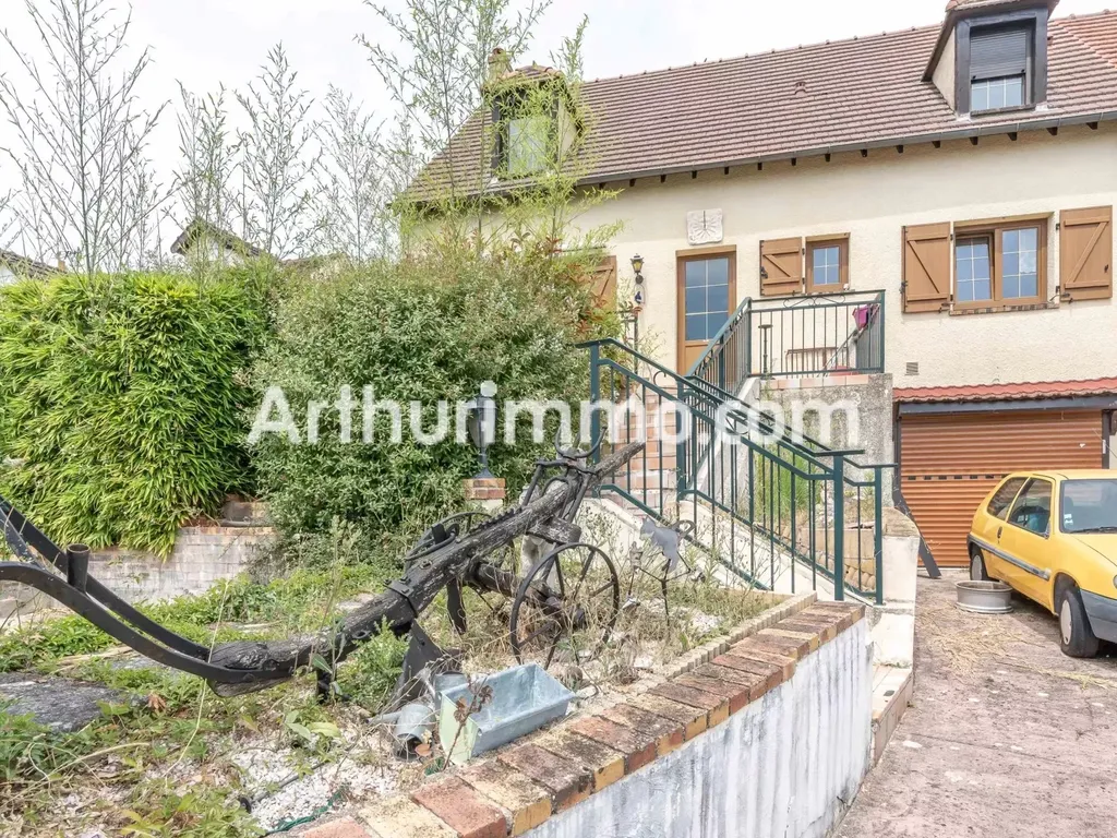 Achat maison à vendre 3 chambres 108 m² - Thorigny-sur-Marne