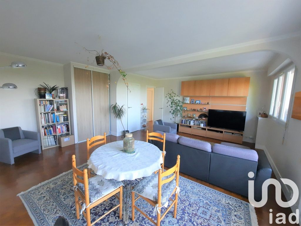 Achat appartement à vendre 4 pièces 80 m² - Le Port-Marly