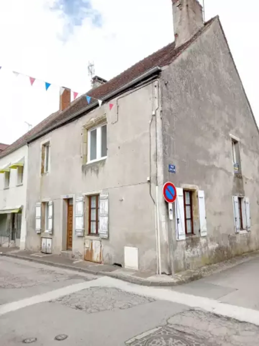Achat maison à vendre 5 chambres 171 m² - Arnay-le-Duc