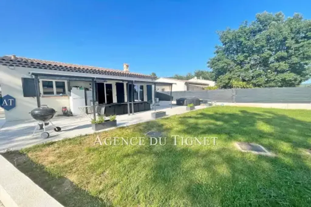 Achat maison à vendre 2 chambres 107 m² - Saint-Cézaire-sur-Siagne