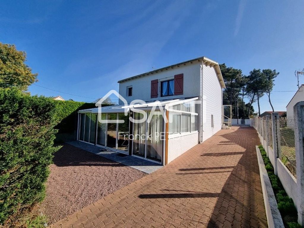 Achat maison à vendre 2 chambres 106 m² - La Faute-sur-Mer