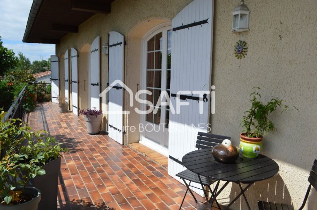 Achat maison à vendre 4 chambres 260 m² - Lavaur