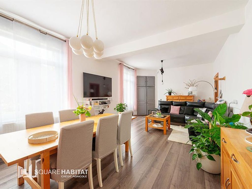 Achat maison à vendre 4 chambres 160 m² - Thun-Saint-Martin