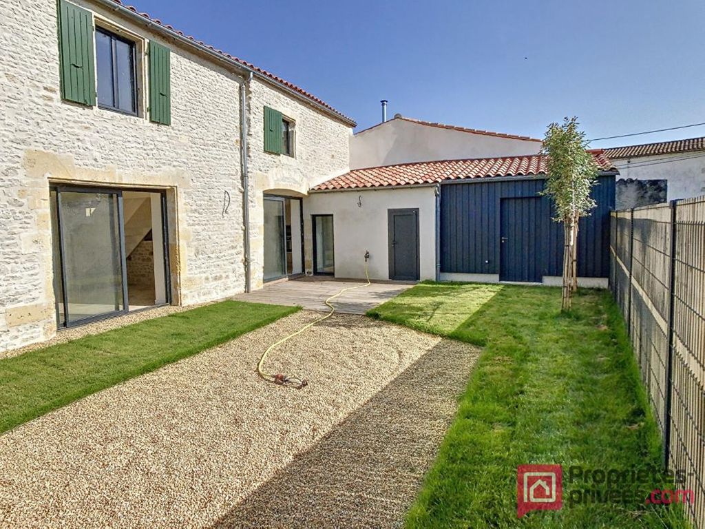 Achat maison à vendre 3 chambres 160 m² - La Rochelle