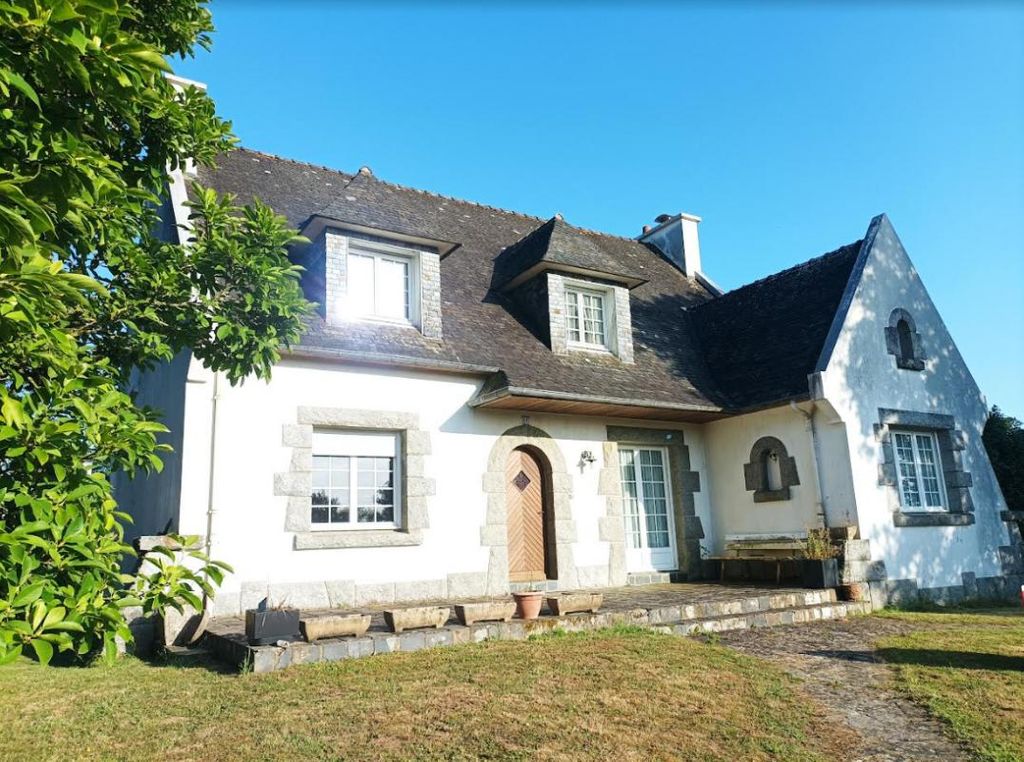 Achat maison à vendre 5 chambres 164 m² - Châteauneuf-du-Faou