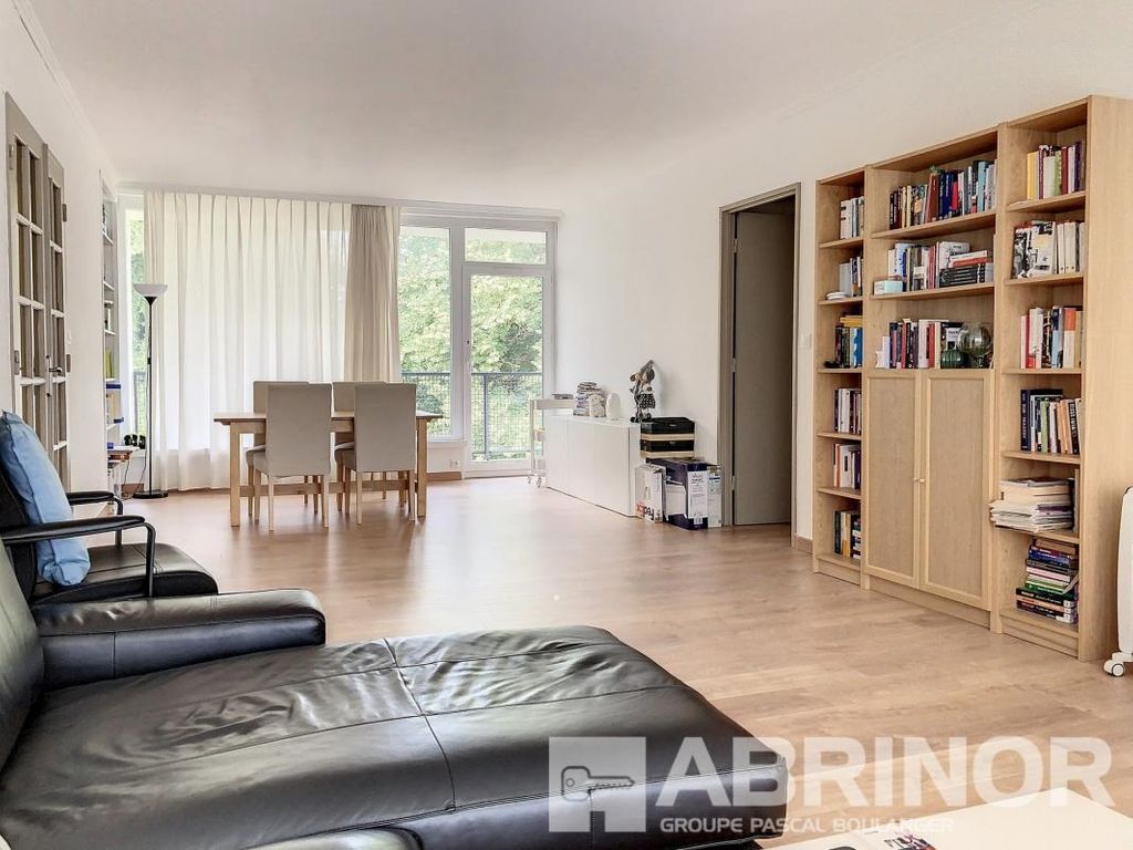 Achat appartement à vendre 4 pièces 108 m² - Roubaix