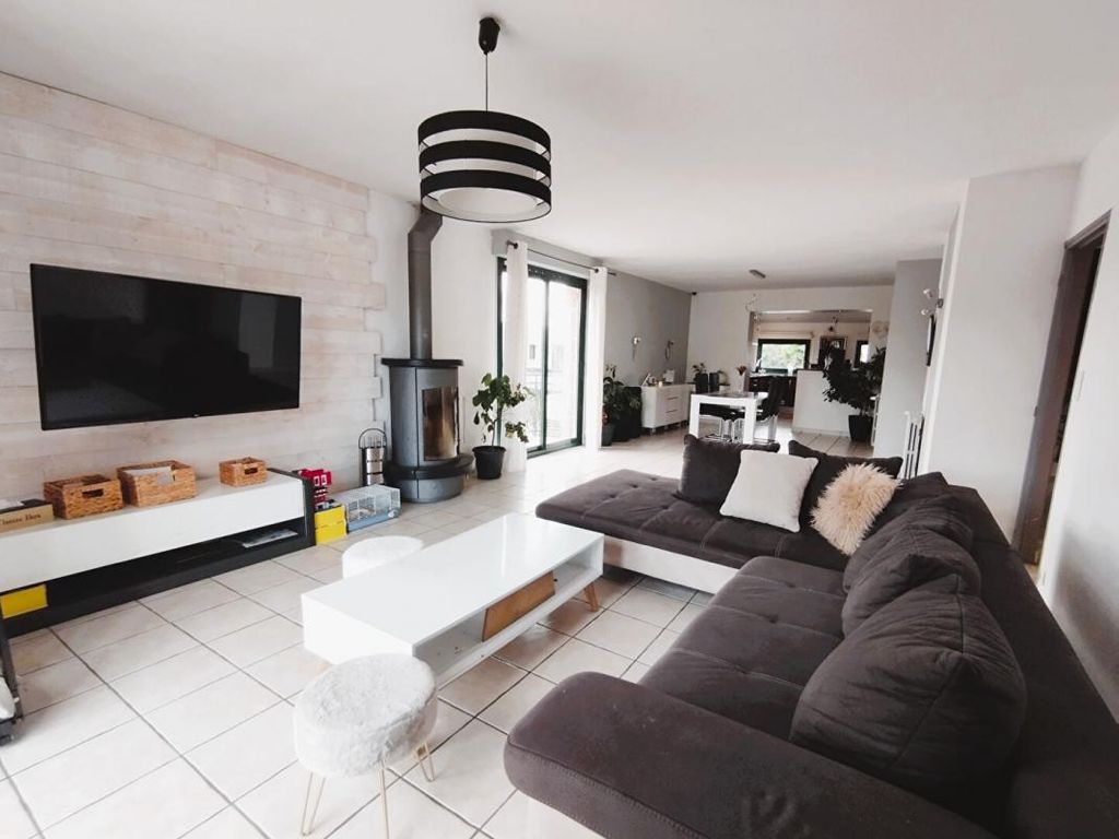Achat maison à vendre 6 chambres 190 m² - Plaintel