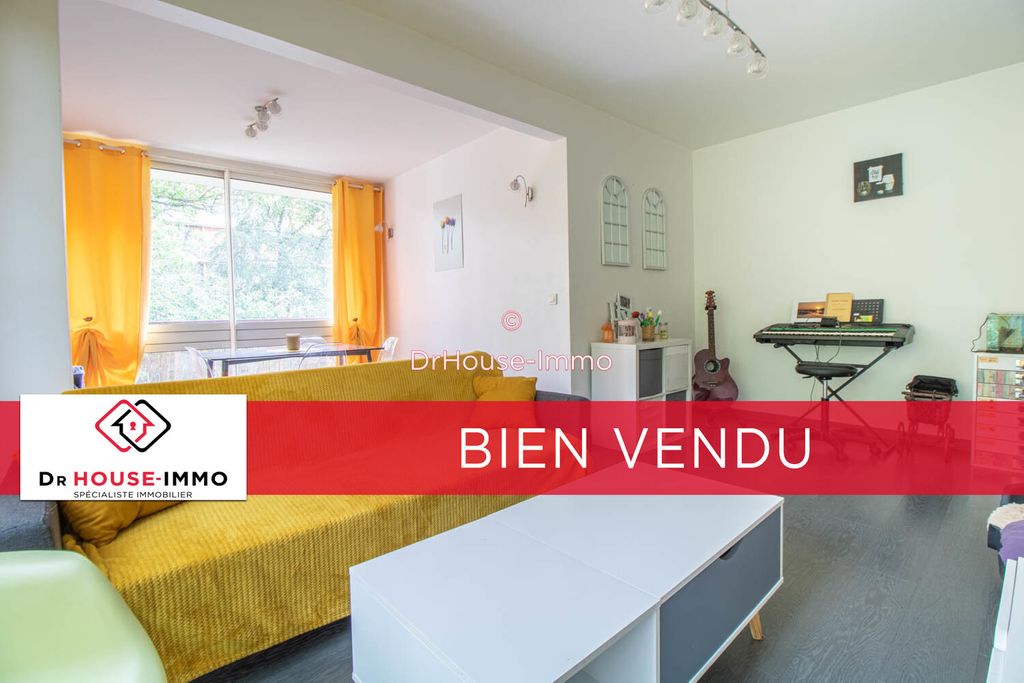 Achat appartement à vendre 4 pièces 83 m² - Fontenay-le-Fleury