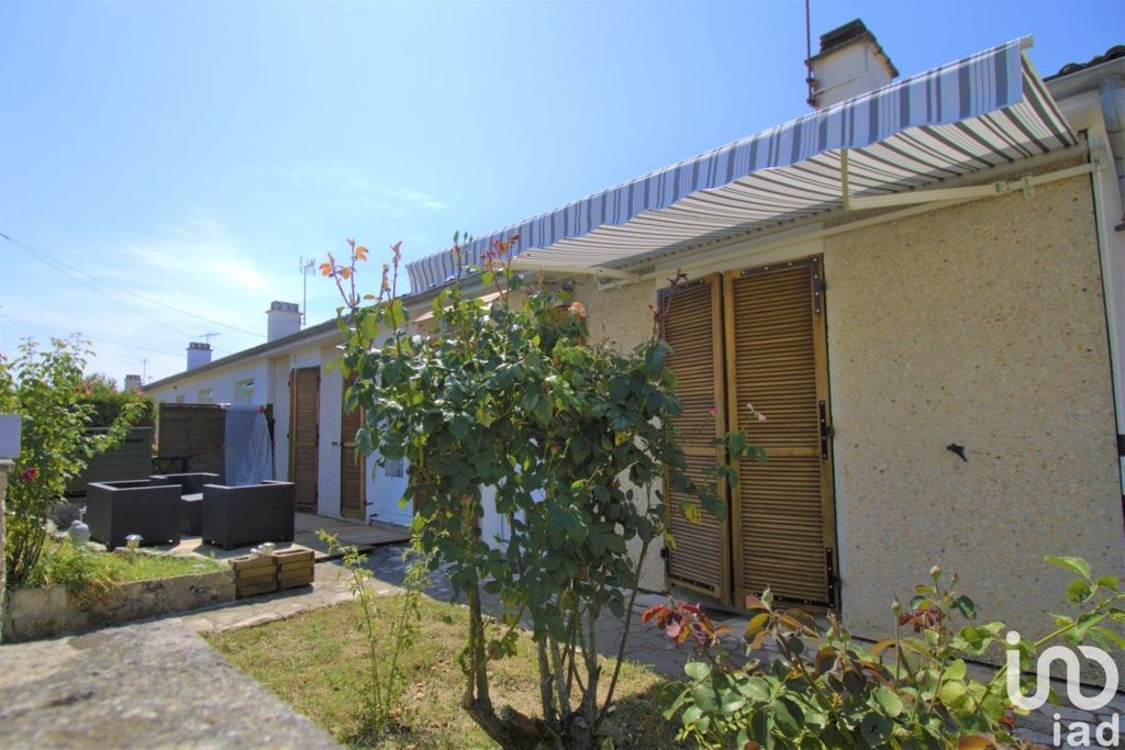 Achat maison à vendre 4 chambres 92 m² - Saint-Germain-du-Puy