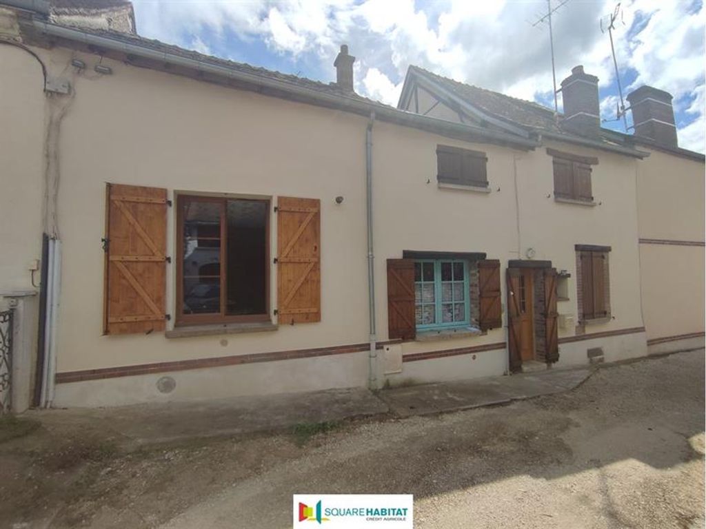 Achat maison à vendre 2 chambres 79 m² - Villeneuve-sur-Yonne