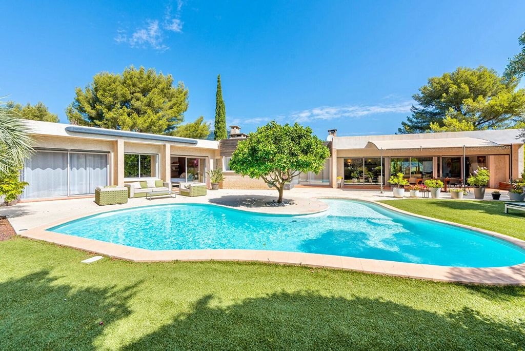 Achat maison à vendre 5 chambres 300 m² - Toulon