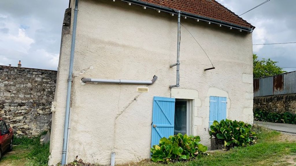 Achat maison à vendre 2 chambres 64 m² - Coussay-les-Bois