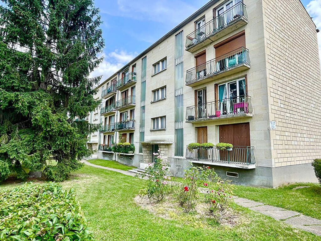 Achat appartement à vendre 3 pièces 64 m² - Enghien-les-Bains