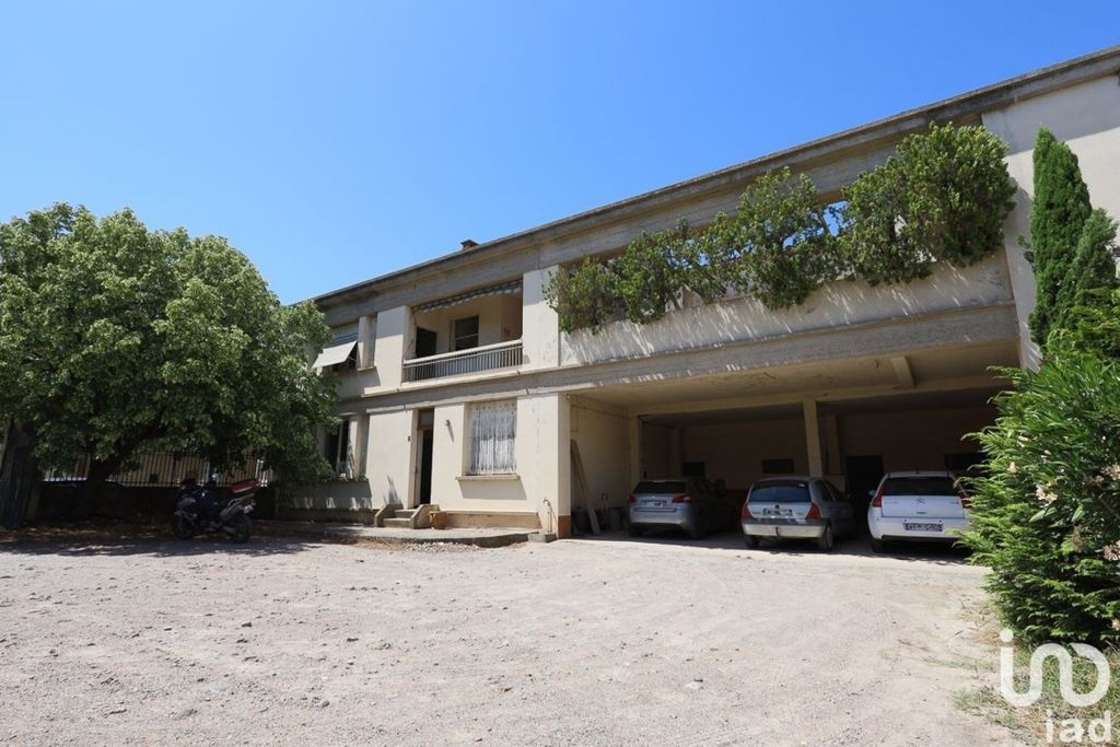 Achat maison à vendre 6 chambres 260 m² - Lézignan-Corbières