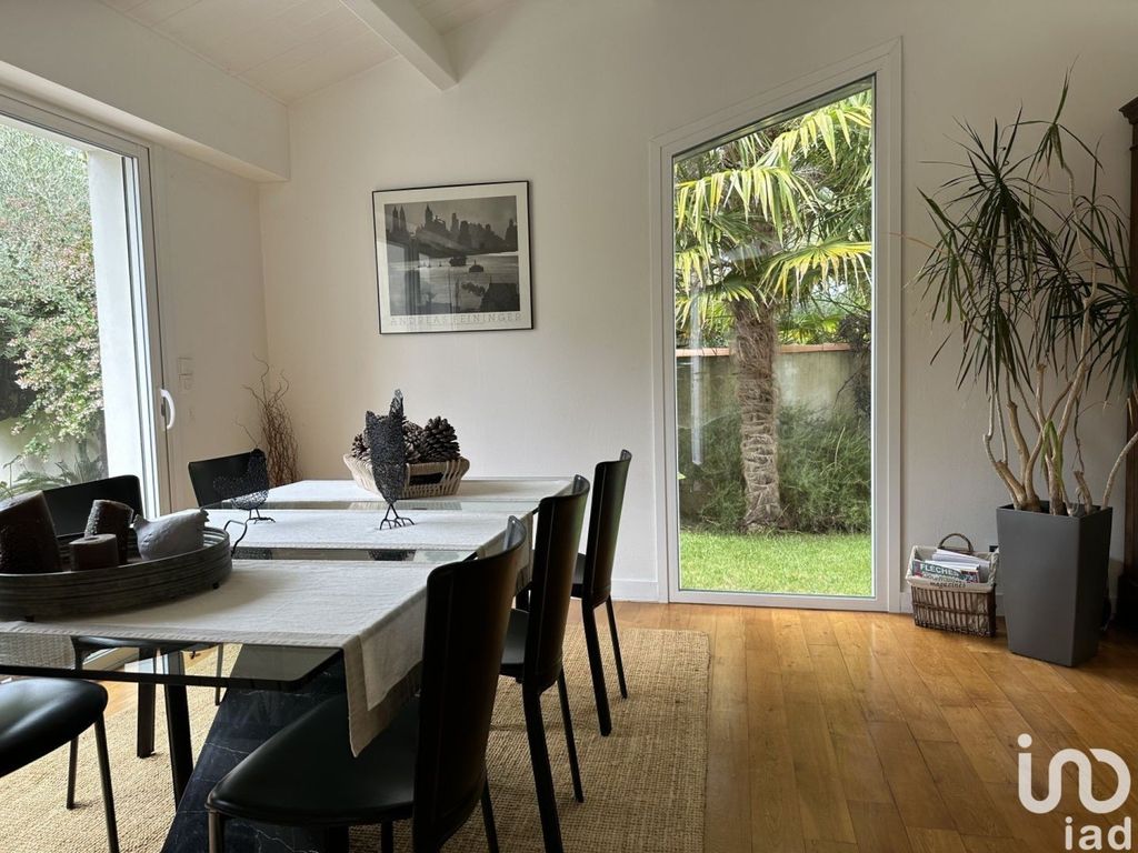 Achat maison à vendre 4 chambres 170 m² - Rivedoux-Plage