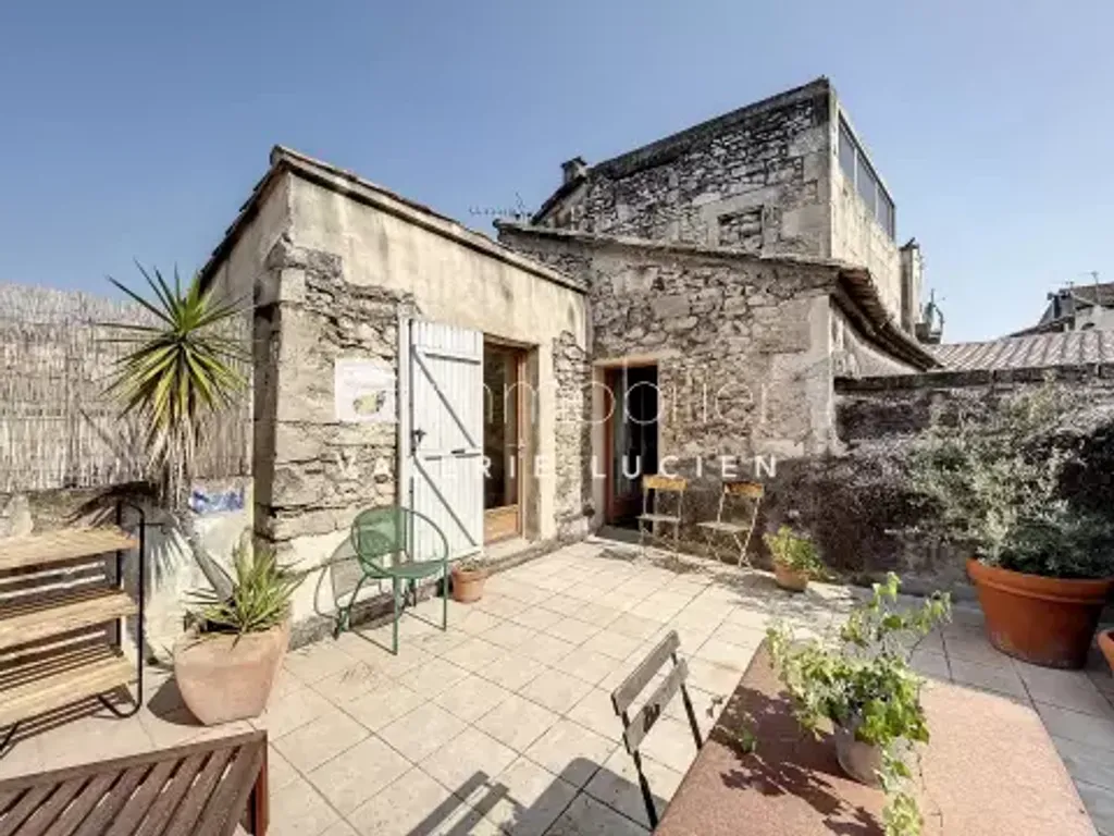 Achat maison à vendre 1 chambre 84 m² - Saint-Rémy-de-Provence