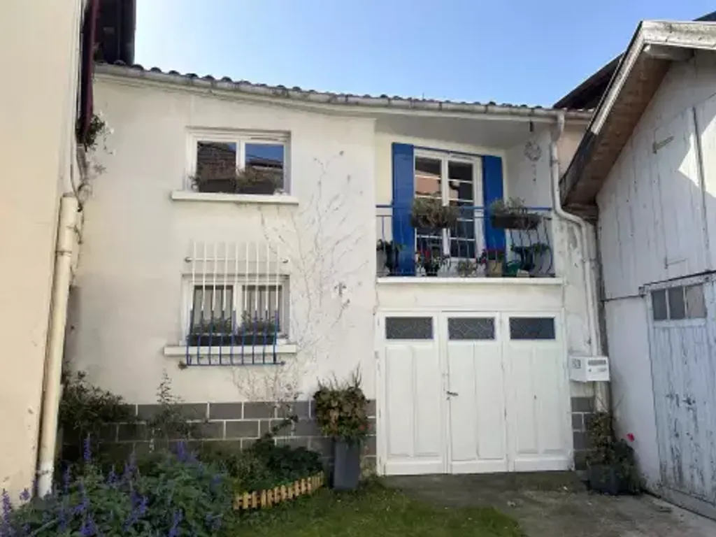 Achat maison à vendre 2 chambres 85 m² - Salies-de-Béarn