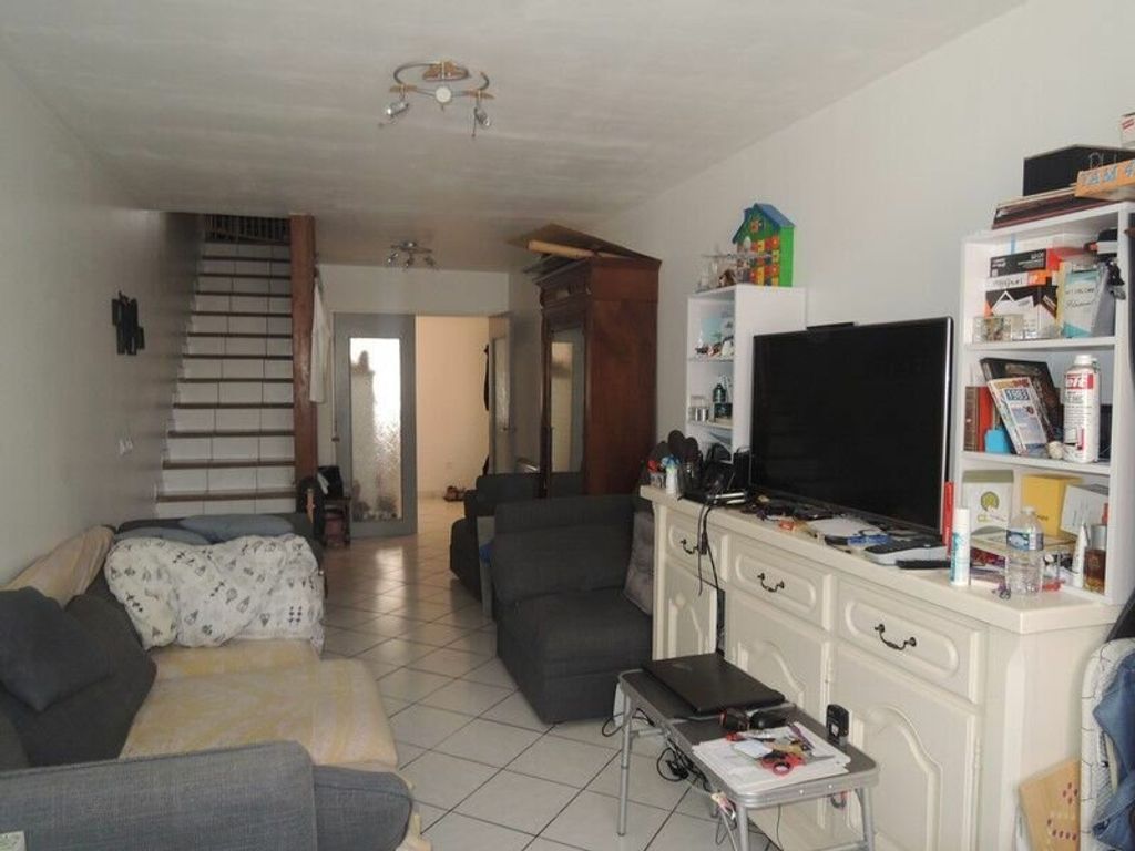 Achat maison à vendre 2 chambres 80 m² - Saint-Paul-lès-Durance