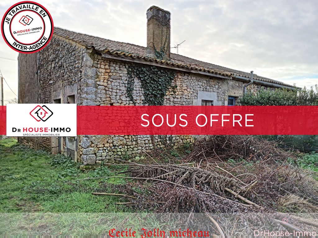 Achat maison à vendre 1 chambre 80 m² - Saint-Bonnet-sur-Gironde