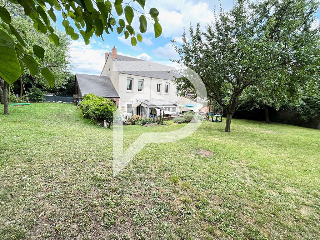 Achat maison à vendre 4 chambres 150 m² - Le Cateau-Cambrésis