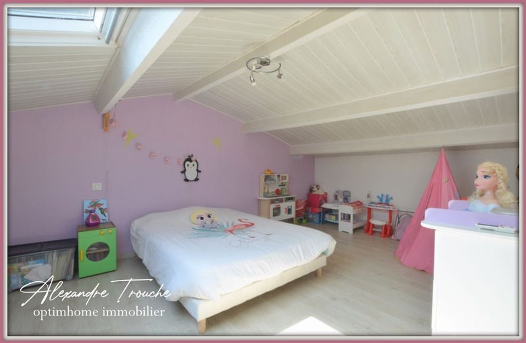 Achat maison à vendre 2 chambres 90 m² - Saint-Jean-de-Liversay