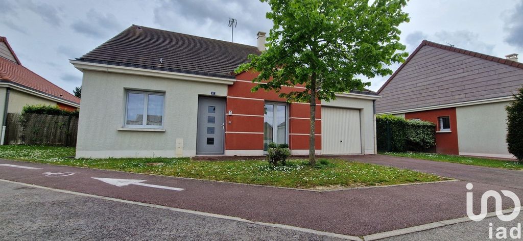 Achat maison à vendre 3 chambres 85 m² - Saint-Parres-aux-Tertres