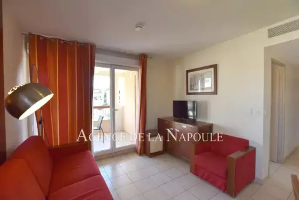 Achat appartement à vendre 2 pièces 38 m² - Mandelieu-la-Napoule